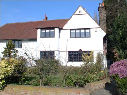 05 Hill Close